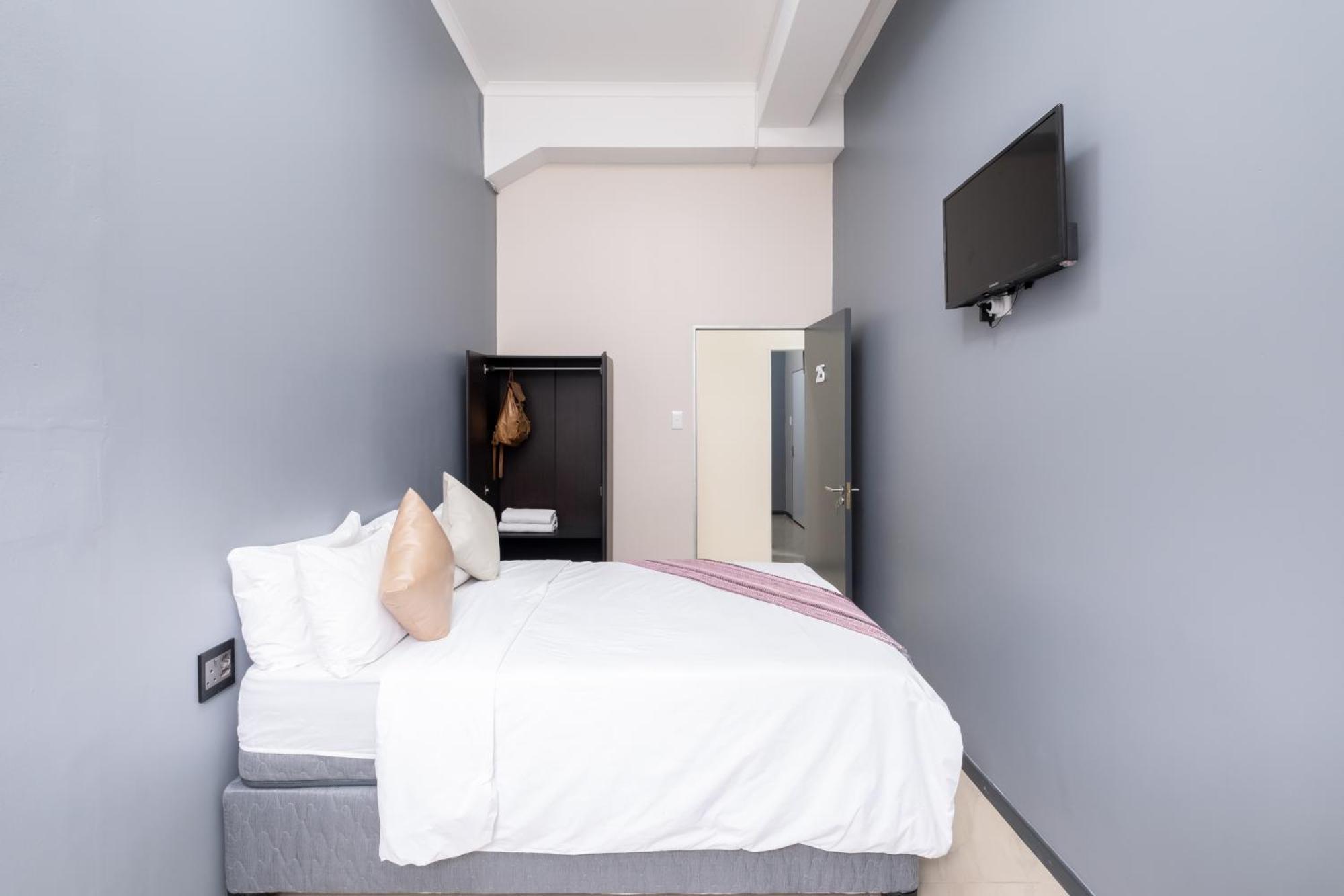 Cape Palm Royal Guest house